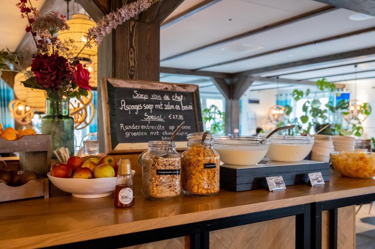 Hotel De Walvisvaarder Lies Bagian luar foto
