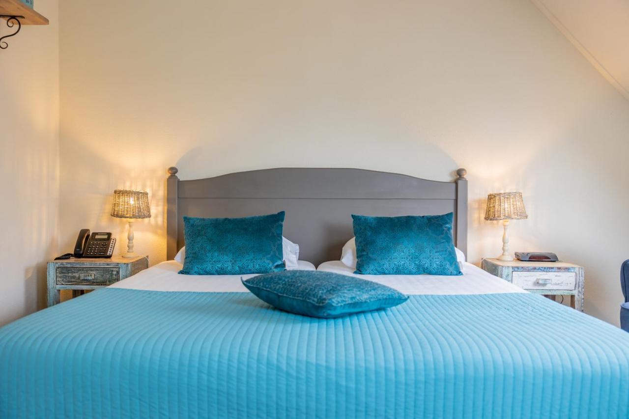 Hotel De Walvisvaarder Lies Bagian luar foto